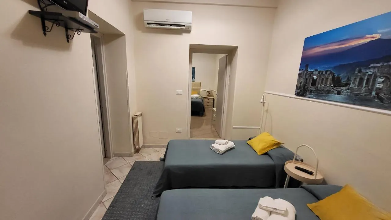 Marifra Flats 0*, Taormina Italy